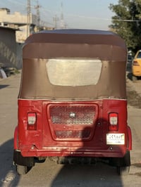 تكتك مديل 2021 رقم وسنويه مكاني بغداد /حي الجهاد الاتصال 07730130272  ...