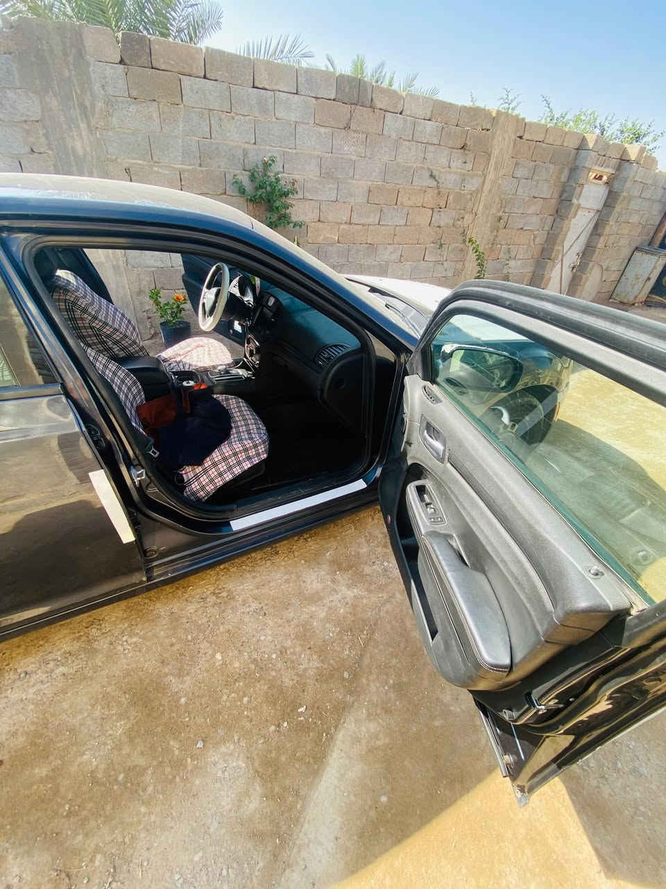 اوباما 16اصل
كير محرك اكسل حداده تبريد جاهزه فور ويل ملغي فول مواصفات عدا الفتحه بابين كلير وجاملغ وبنيد مبدلات اصلايات يعني اربع قطع جاهزه سياره للاخير لونهه نفطي ترهم مراوس جارجر او اوباما احدث السعر 160وبيهه مجال مكاني البصره ***********
