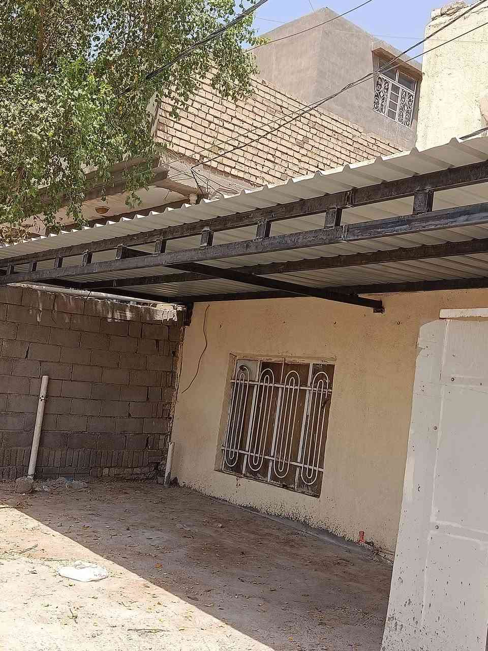 اللهم صلى على محمد وال محمد
حداده عامه.و حداد متنقل
 وحسب الطلب وباسعار مناسبه
لعمل الابواب والشبابيك 
لعمل القمريات الكيسبان والسندويج والجنكو
ومحجرات الدرج حسب الطلب
لاستفسار. واساب. ***********
