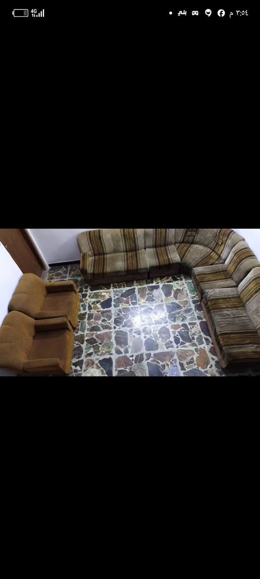 *ديوان عشرة مقاعد الاسفنجات مال المقاعد مبدلة جديدة يعني ما بيه خسف بسعر 80 الف وينباع ست مقاعد يعني اكثر من نص الديوان بسعر 50 الف 
*بايسكل عمر 4 - 6 سنوات 15 الف
*سيارة 20 الف
*ميز كزاز مابيه اي فطر ولا كسر وياه اربع كراسي مابيهن عيب 80 الف وبيه مجال 
*بلي ستيشن 4 فات شغال ومابيه اي عطل هو اغراضه 80 الف وبيه مجال 
*ساحبه لمس وبيها لدات اضوية ماركة معروفة DLC شغالة مابيها اي عطل وسألو عنها بالسوك وشوفو نوعيتها واسعارها 80 الف وبيها مجال 
*بردات اخت الجديدة اربع قطع قياساتها قطعتين ( 120سم) وقطعتين ( 150سم ) سعرهم كلهم 35 الف وبيهم مجال
*كرسي هزاز اطفال 5 آلاف 
العنوان بغداد حي الجهاد


**إذا كنت صاحب هذا الإعلان وتريد حذفه لأي سبب، رجاءا أرسل رسالة إلى الدعم الفني**