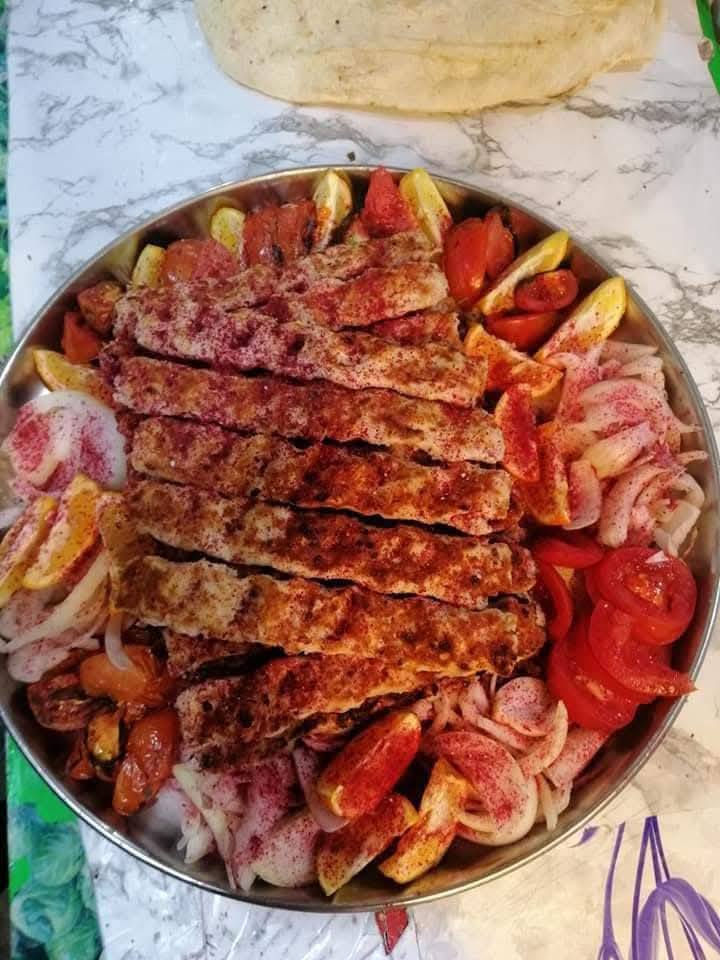 السلام عليكم
عرض قصابة ومشويات الجوادين  
كيلو كباب الدجاج مع المقبلات ب١٢ الف
كيلو كباب لحم مع المقبلات ب١٥ الف
كيلو لحم عجل بعظم ب١١ الف 
كيلو شرح عجل ب١٣  الف
توجد خدمة توصيل داخل الصويرة 
العنوان شارع ام وليد قصابة ومشويات الجوادين 
للحجز ***********
