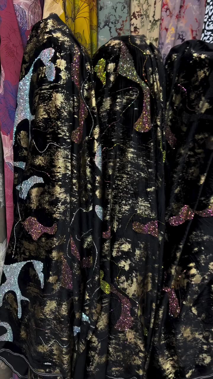 حرير قديفه مشغول في مجمع المزيونة للاقمشة والمفروشات موصل سرجخانه شارع نينوى ⭕️ يوجد لدينا توصيل جميع محافظات العراق


**إذا كنت صاحب هذا الإعلان وتريد حذفه لأي سبب، رجاءا أرسل رسالة إلى الدعم الفني**