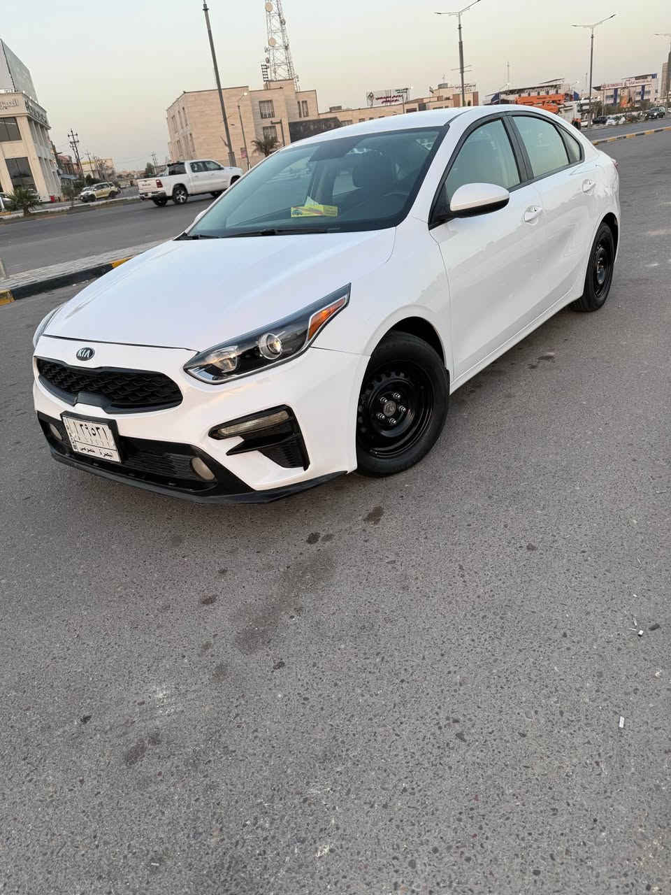 كيه فورتي 2021 وارد امريكي حادث بنيد 
معوقين بصره 
شاشه جبيره 
كامره دواره 
مكينه 2000 دوش 
رقم الهاتف *********** البصرة, العراق
