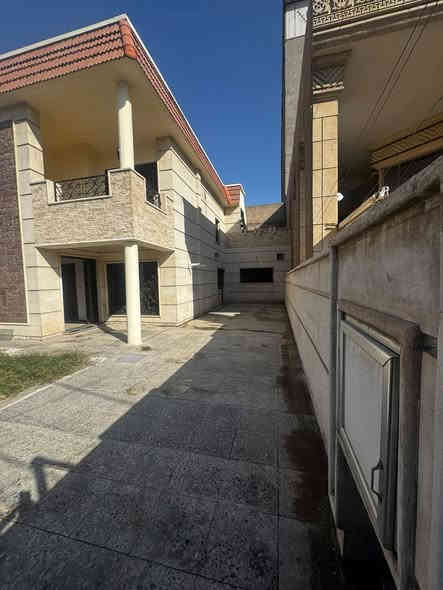 دار للأيجار مساحة 300 متر  .
📍الـعـنـوان : - عرصات الهندية قرب قرية دجلة  

يحتوي على 4 غرفة نوم صالة كبيرة و كراج يتسع 3 سيارات و حديقة  .

◾نقدم لك خدمات عقارية متكاملة  :

▪️نجد لك عقار يلبي كل احتياجاتك .
▪️نأجر عقارك باسرع وقت ممكن .
▪️نقدم لك موقع عقاري متكامل ( إيجارات الكرادة ) .

◾تابع صفحاتنا لتصلك كل عروضنا الجديدة .

✨ اختار الصح .. وخليك ويا #إيجارات_الكرادة ✨ 

◾للطلب و الاستفسار تواصلو معنا عبر الارقام الاتية :

⬅️ *********** يوجد واتس 📞  مهندس اسامة

نـقـدم لـكـم أفـضـل الـعـروض الـمـتـاحـة بـمـنـطـقـة الـكـرادة
