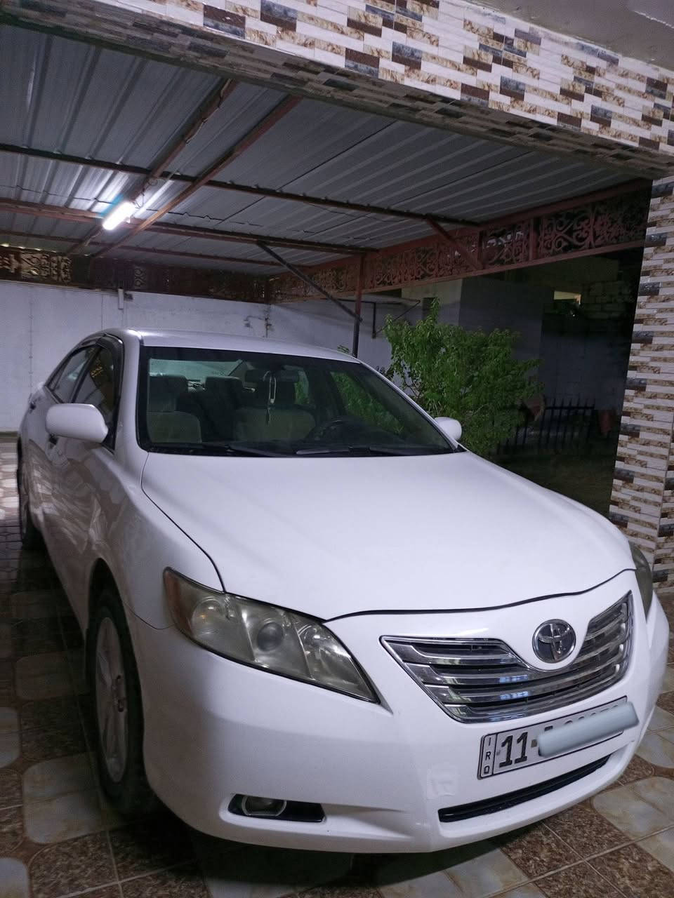 السلام عليكم كامري للبيع موديل 2007 كير محرك شرط سنويه ل28 شرط التحويل والغرامات تدفئه تبريد صدر جديد تحكم ستيرن كهربائياتها كلها شغاله لايت زنون السياره بيها خمس قطع صبغ والباقي مكفول سعر السياره 87 وبيها مجال مكان السياره صلاح الدين بيجي رقم الهاتف ***********
