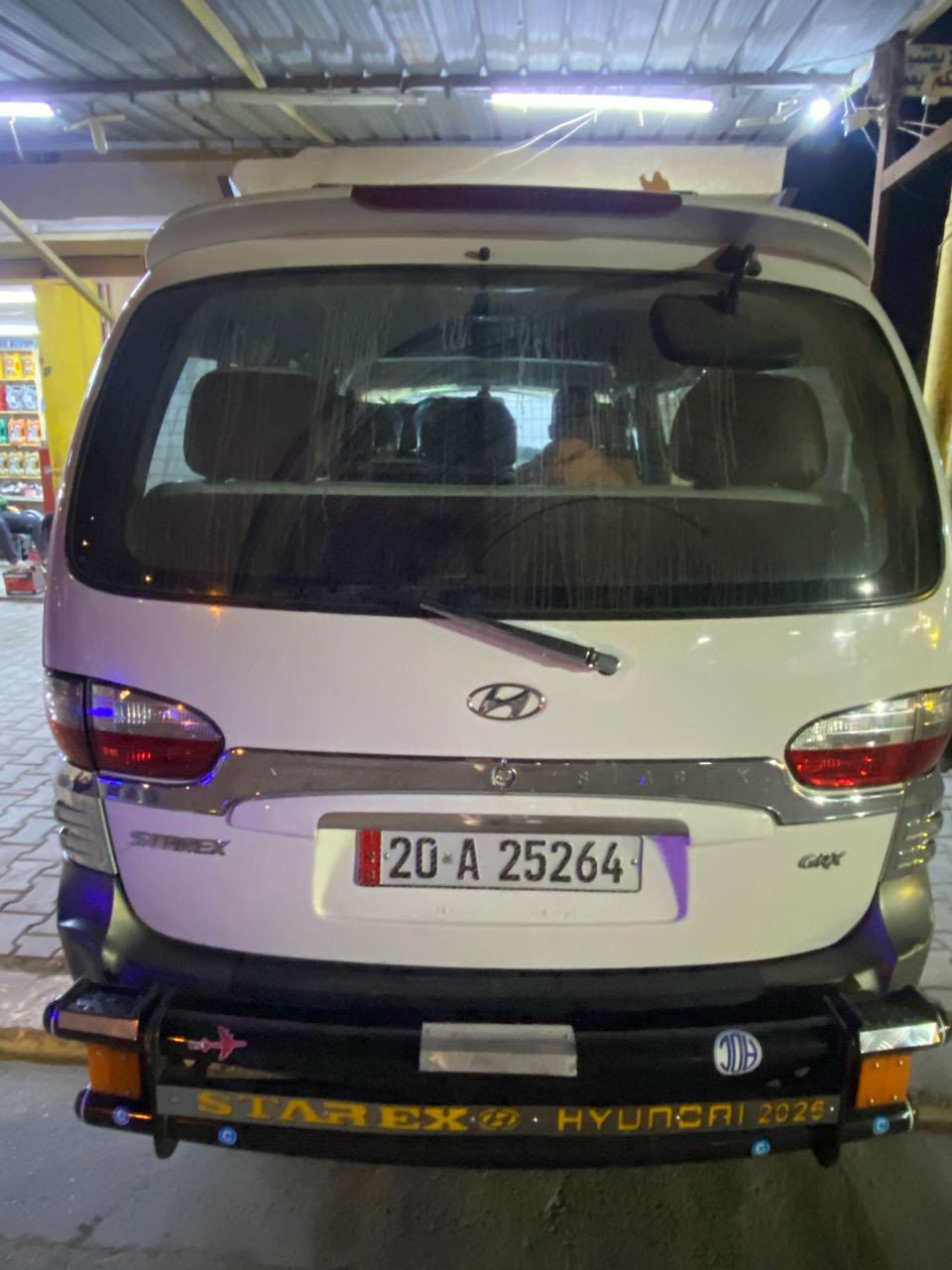 السلام عليكم استاركس موديل ٧ السياره جديده بمعنه الكلمه اي نقص مابيه السياره ترايه للبصره سعره ١١٥ مكينه جديده مفتوح كير اوتو رقم تليفون ***********
