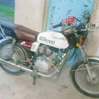 تايكر 20للبيع السعر 550 وبي مجال 07710796959