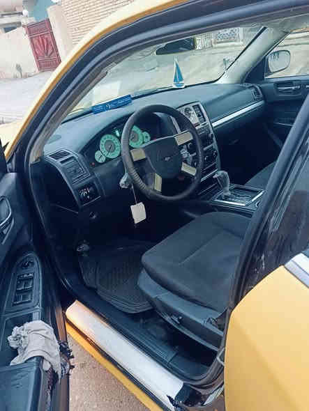 اسلام عليكم أوباما 2010 للبيع
حداديه جديد كير أو مكينه خير من لله تخم تايرات جدد رقمه ناصريه نكليزي بسمي  خطه عماره بغداد سياره جاهزه اي نقص مابيه فقط الجاملغ ألئماميي
جهت السايق امبدل  السعر 115   #***********
