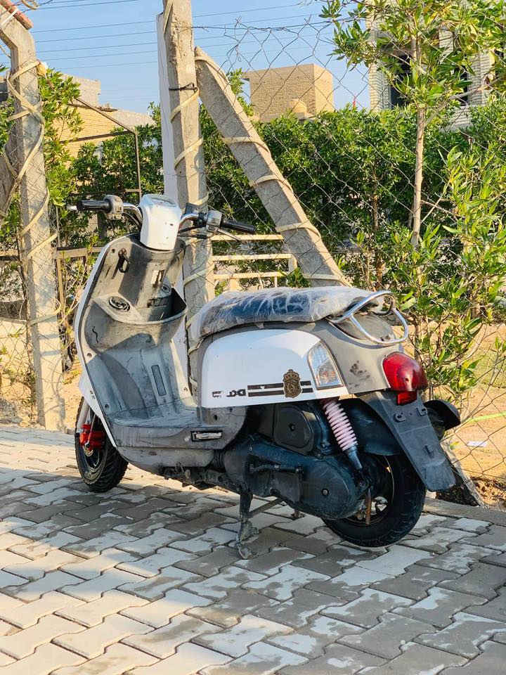 للبيع مكينه وكابريتر وكلجات علا وضع اليابان 
كفران نضيفات شوفت عينك بيهه نقوصات  
متكلفك عشرتالاف 
سعر 600 وبيهه مجال مستعجل علا بيعتهه 
مكاني بغداد جسر ديالى 
***********
