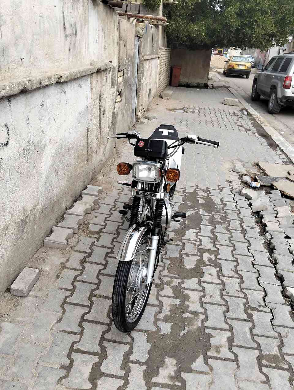 دراجه ايراني للبيع مميزه نامه شلاجمه دراجه نضيفه كلش سعر 800 وبيها مجال قليل
لشراي يراسلني واتساب ***********
