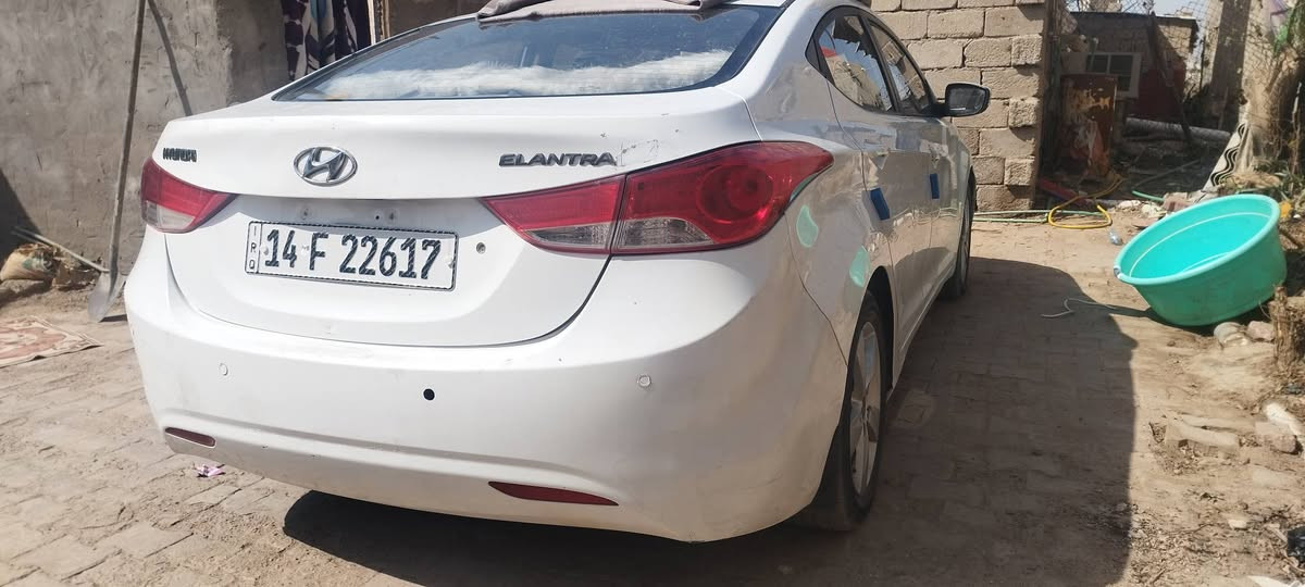 سلام عليكم سياره النتره مديل 13 واردخليجي مكفوله من ضربه وتبديل كير محرك مكفول 1600بيهه بس ضبغ تبريد شغال سعرها 100بيهه مجال كلش قليل سياره بسمي سنويه 29مكاني بصره كرمت علي


**إذا كنت صاحب هذا الإعلان وتريد حذفه لأي سبب، رجاءا أرسل رسالة إلى الدعم الفني**