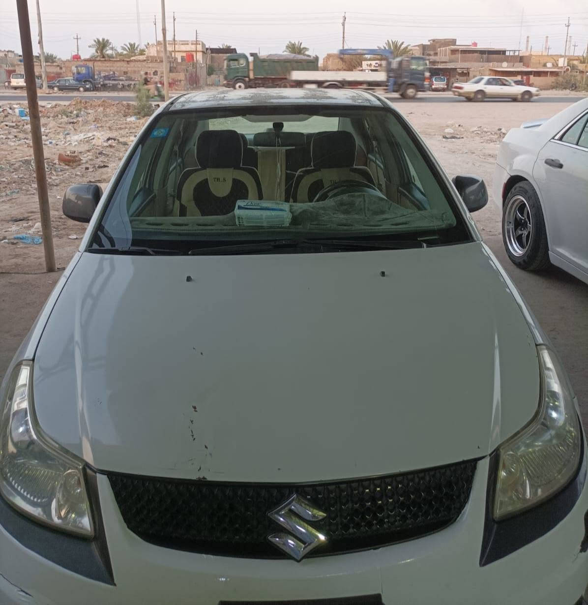 السلام عليكم  
مكلف بلنشر 
ساسوكي SX4  2011 بسمي تبديل جاملق امامي ايمن جاهزه تبريد حداده رقم نكليزي تخم تاير جديد مانقصه شي بيه جوراد بالقماره العنوان البصرة الهارثه للأستفسار : ***********
