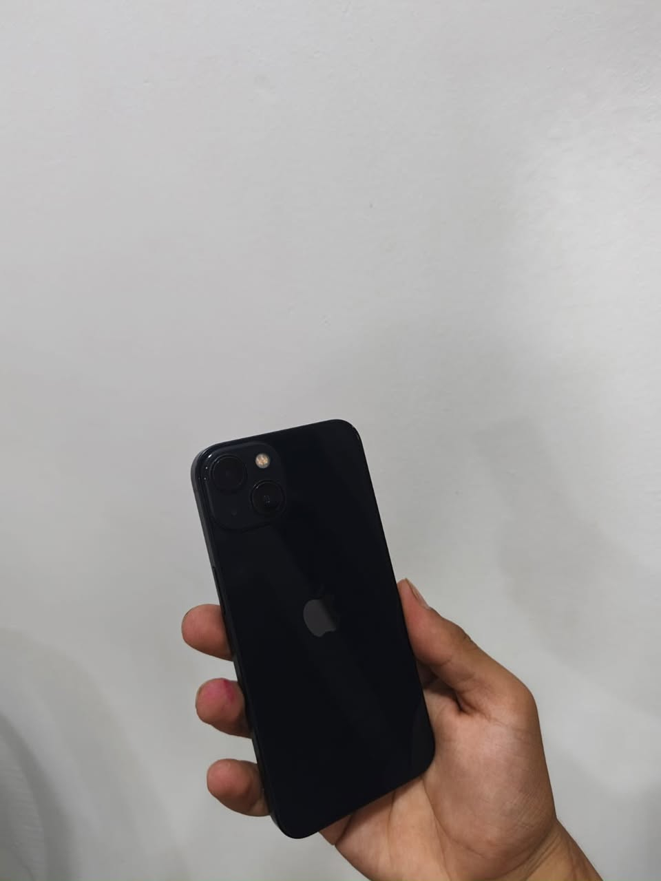 سـلام عـليكم
IPhone 13
للـبيع جـهاز مكـفول بعده جـديد بس بـي شـخط حيل صغير جـوه مـوجود صورته 
🔋91
📱128
سـعره 475 وبي مـجال 
مـكاني الـرمادي الـتأميم القادسية الـثانيه قرب جسر الـقاسم 📍
للاستفسار مـوجود خـاص موجود ع واتساب ع هاذا الرقم ***********
يرهم بيع ويرهم مراوس
