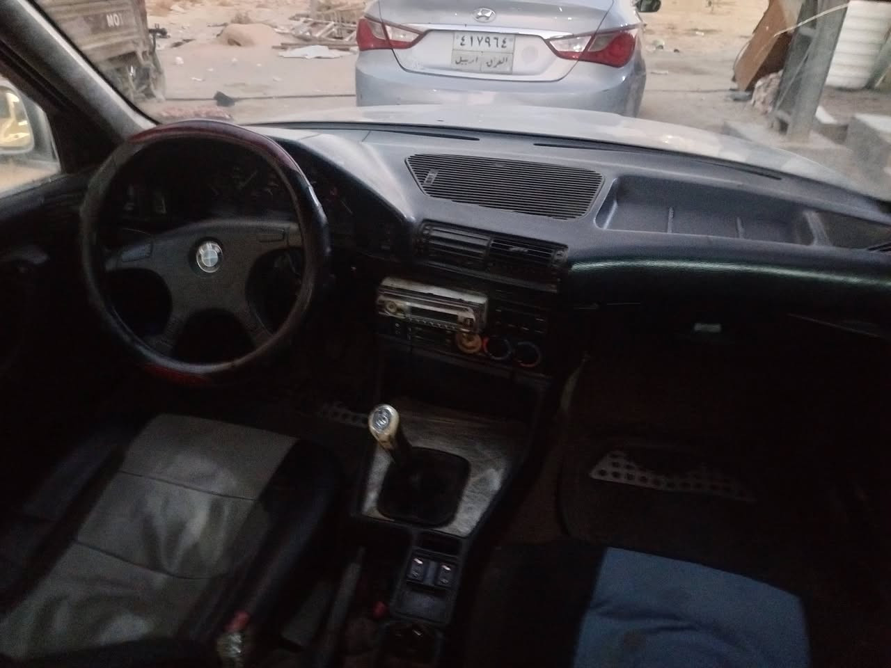 السلام عليكم رمضان كريم عليكم لبيع بي ام طرف ثالث مكين وكير حدادي تخم تاير كهربائيّ سيار جاهز وخير من الله سعر 17مكان سيار كربلاء راعيه ماوصل 
***********
