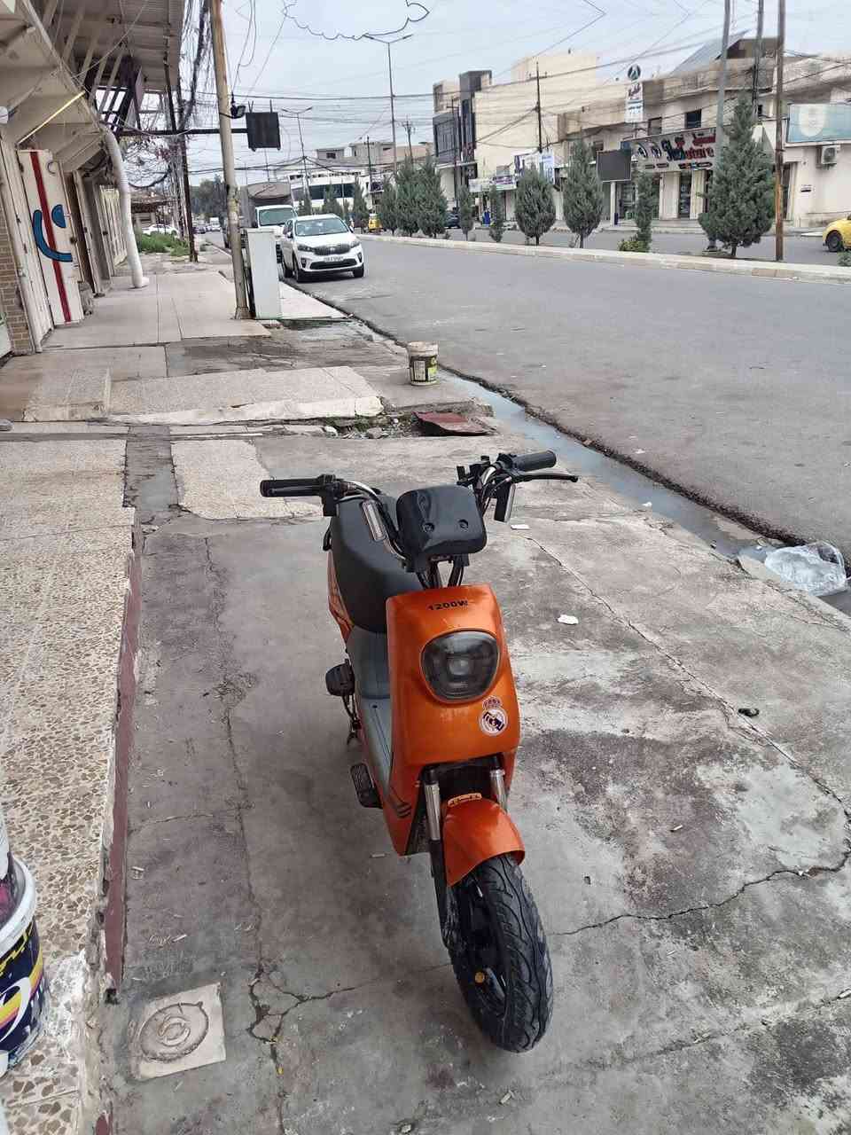 السلام عليكم 
ماطور شحن للبيع نوع كوريا MR
مستخدم شهر واحد فقط شرط بطاريات على فحص 
مواصفاتها VIP
مثبت سرعه 
كشن جنطه خزن 
ثلاثة انضمة تشغيل 
كرت بصمه سويج 
وباقي الموصفات 
ماطور نضيف معنه الكلمه تجي وتشوف بعينك 
السعر 330وبي مجال عنون موصل حي الرفاعي 
استفسار اتصال على رقم ***********
او مراسلة الصفحه
