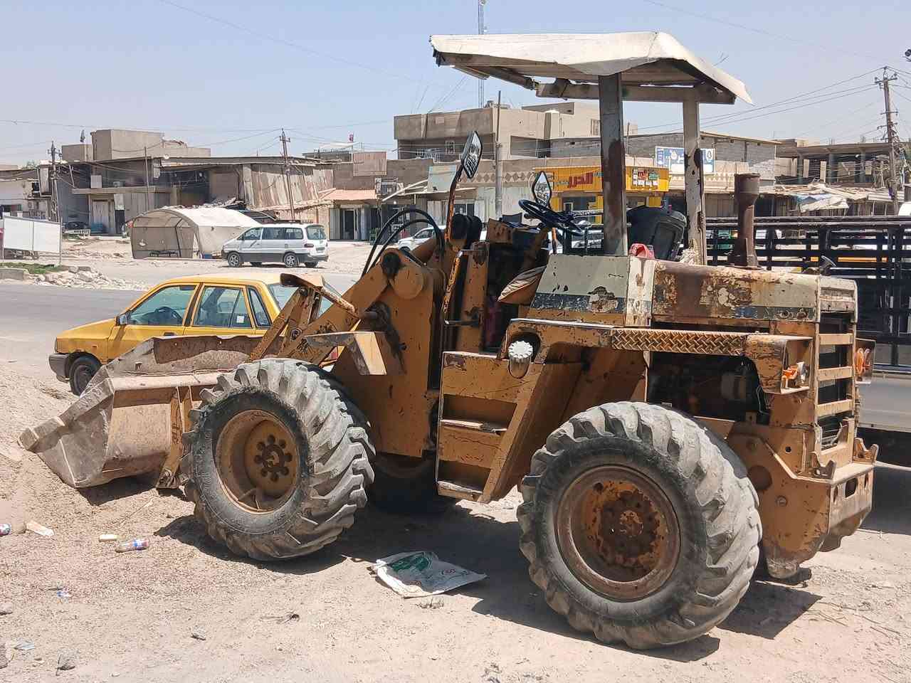 سلام عليكم
شفل للبيع حجمه 507 كوماتسو 
رقم بغداد بسمي تحويل مباشر
سعره 90 ورقه 
***********

