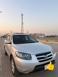 سنتافي • ٢٠٠٩ • محرك ٢٧٠٠