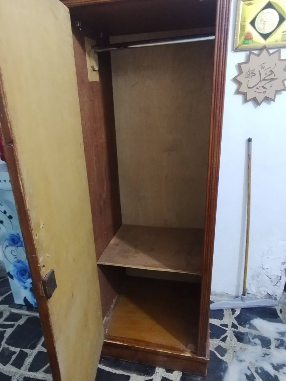 كنتور باب نضيف الله شاهد ولا كسر بي مع زاويه ملابس السعر 50 الف و بي مجال للطيبين للاستفسار خاص


**إذا كنت صاحب هذا الإعلان وتريد حذفه لأي سبب، رجاءا أرسل رسالة إلى الدعم الفني**