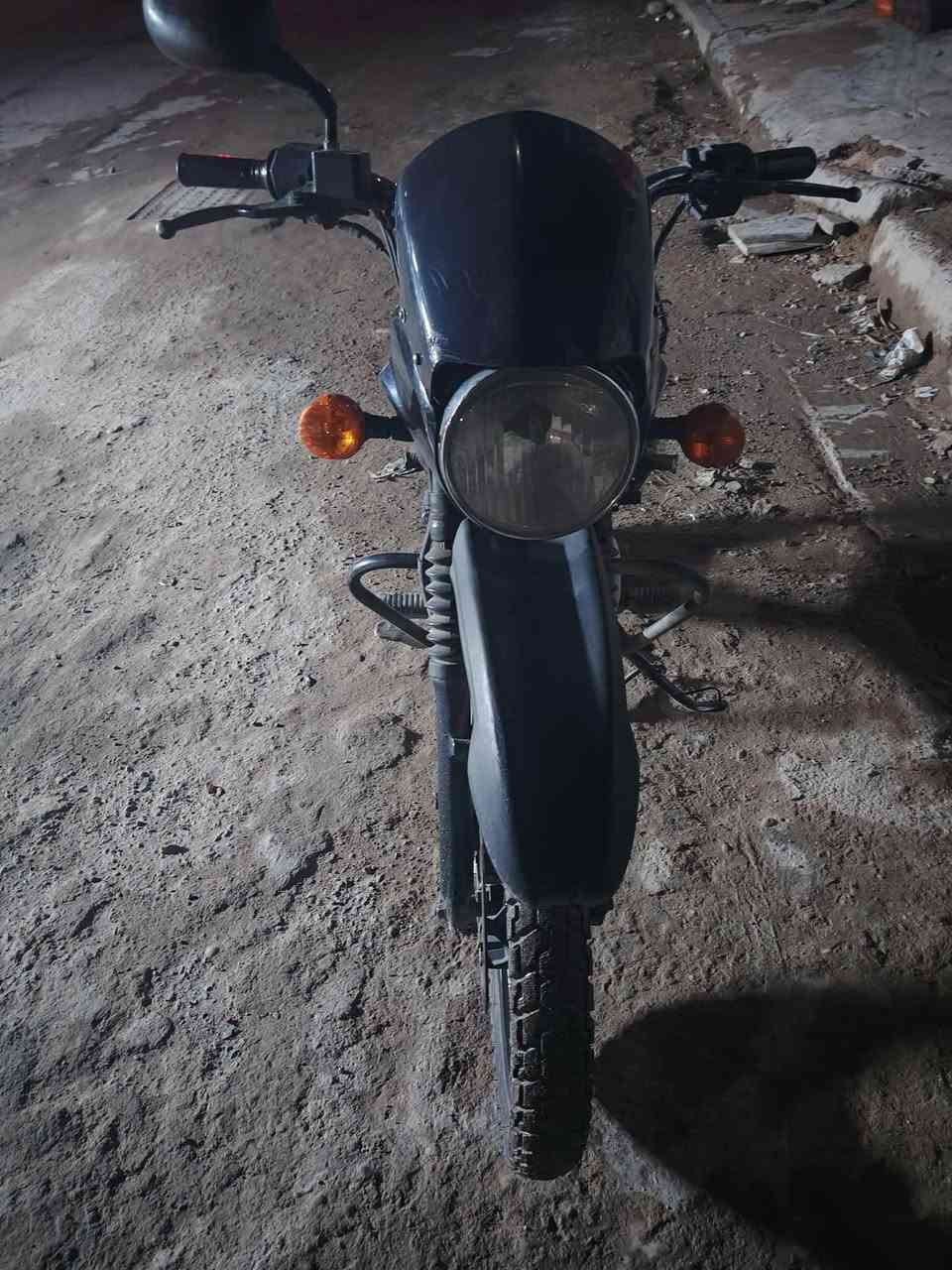 سلام عليكم دراجه بوكسر 22 شهر 10 استخدام شخصي دراجه مجفته بس مره وحده نضيفه وخير من الله مكان بغداد العبيدي السعر 1250 رقم ***********
