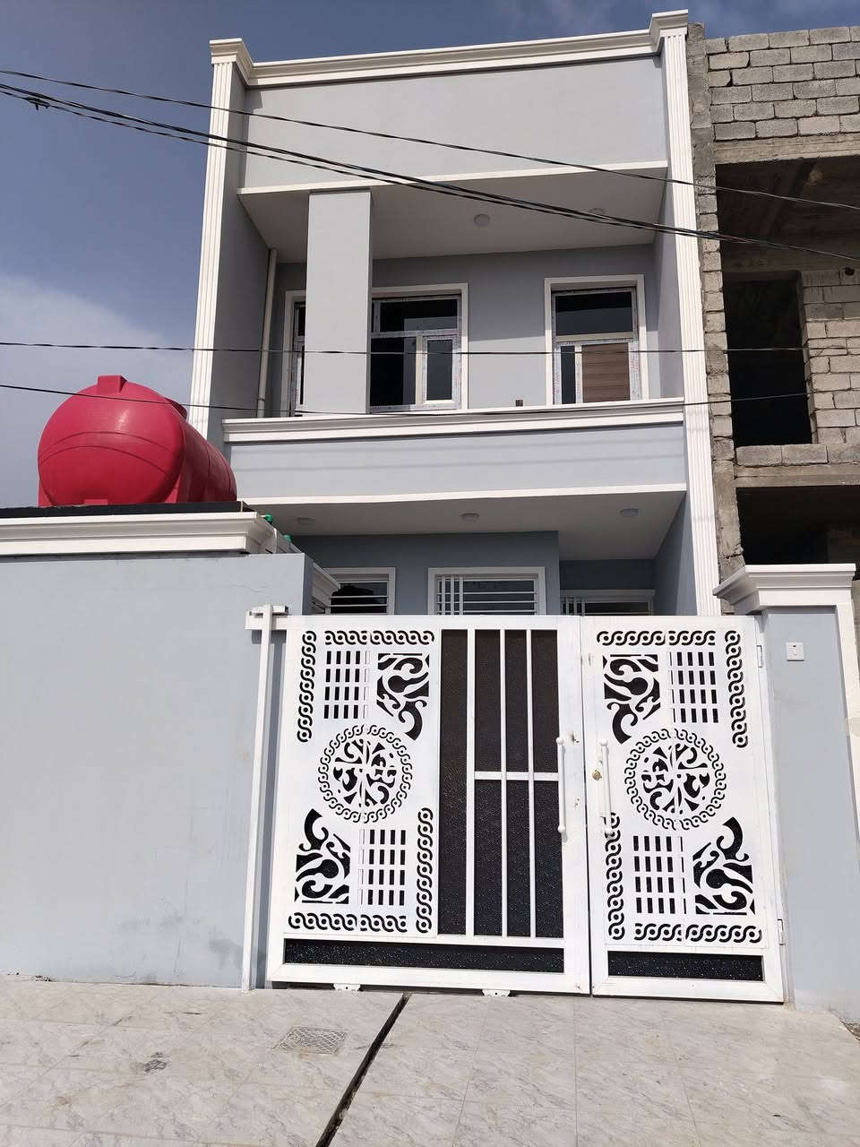 بعد توكل على الله
دار البيع الموقع
تحرير صداميات
مساحه ١٢٥ متر
واجه خمسه نزل ٢٥ متر
بيت جديد غير مستخدم
صاد على خدمات
شارع تبليط عرض شارع ٢٠ متر
الاتصال على الرقم *********** خاص مفتوح أو واتساب
٤ غرفه نوم
