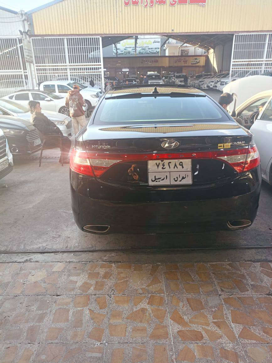 ازيرة موديل 2011 للبيع ضرر باب فقط بدون دواخل فول بانوراما سعر 118$ ورقه يصير قسط مقدمة 60 شهريا 3 ورقات  بدون كفيل بدون ضمان انطيك وكاله لحين تسديد اللمبلغ احول ب اسمك مكاني اربيل الاتصال على رقم ***********
