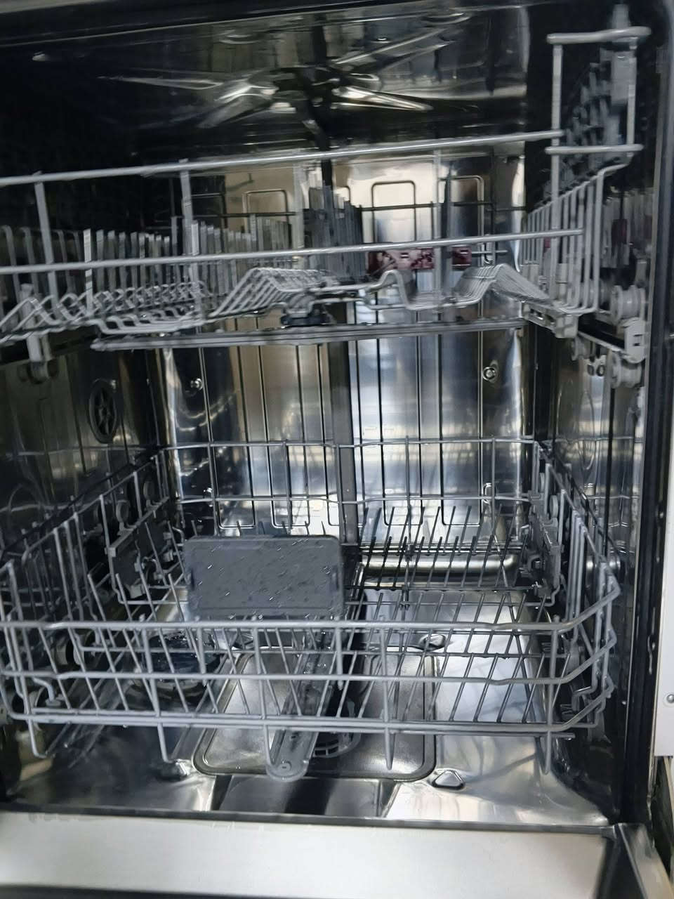 عروض شهر رمضان المبارك
سارع بالحجز غسالات صحون  مستعملة باسعار تنافسية. 
غسالة ماركة ارجيلك حديث
 مواصفات حلوة برنامج جداري تجفيف بخار سلات كبار سله ملاعق
السعر 200
?
غسالة ماركة.بيكو  تركي
  شاشه  سلات كبيرة مرشات  برنامج جداري  ثلاث مرشات تجفيف بخار
200
توصيل لكل محافظات العراق
للحجز والاستفسار هاتف واتساب
***********
