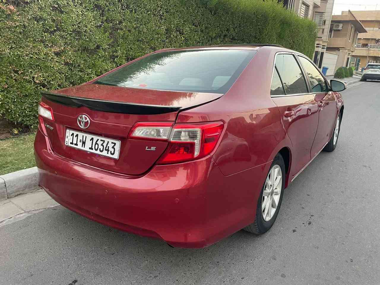 ***********  جديده  وحلوه 
كامري ٢٠١٣ le  فول مواصفات 
حادث امريكا دعاميه فقط   بدون دواخل بدون ايرباك 
وبالعراق صار بيها صبغ عام  اثر  طعجات  بدون اي ضربه او دواخل 
صور الحادث موجوده  والطعجات هم  منزلهن بالمنشور 
فتحه     شاشه  وكامره 
حساس خلفي  
كشن كهرباء 
سويجات عدد  ٢ 
غرفتها جديده  لوك 
ماشيه ١٣٠ الف 
محرك ٤ سلندر  
كير محرك  مكفولات 
شاسر بالمري تبريد  ثلج 
فول تحكمات ستيرن 
صدر تايرات  خير من الله 
سياره عله ايد وحده    ونظيفه  وجاهزه  
تحويل ثاني يوم 
سعرها ١٠٩ ورقه 
اتصال فقط  او واتس اب 
مكاني اعظميه 
***********
