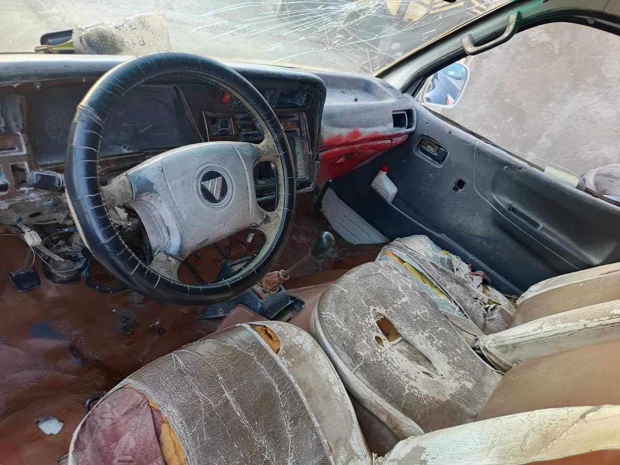 فتون موديل 2010 محرك بي تبخير تايرات نظيفات كير اكسل كلة نضيف ابيع كوم حديد رقم شاصي نظيف  شرعي موجود مكاني بغداد السعر 15وبيها مجال حك الجية ***********
