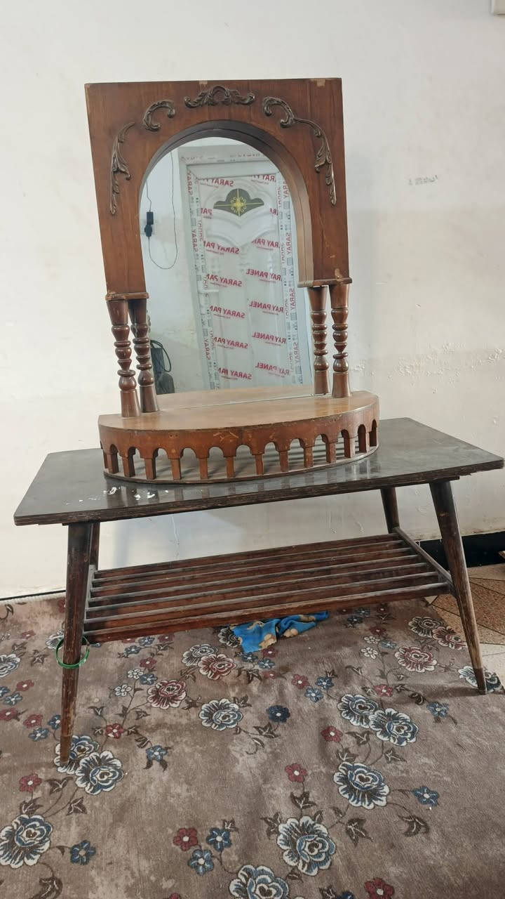 سلام عليكم طبلة ومراية نتيكة البيع ***********
