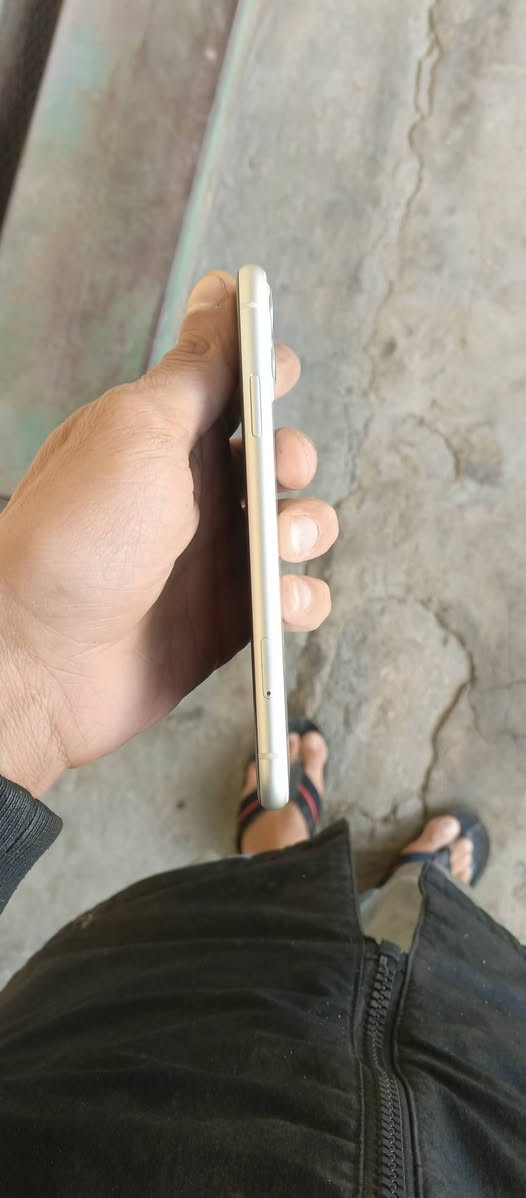 ايفون ١١بلادي 
بطاريه٨٢
ذاكره١٢٨
سماعة سبيكر ناصيه
سعر ١٧٥قفله


**إذا كنت صاحب هذا الإعلان وتريد حذفه لأي سبب، رجاءا أرسل رسالة إلى الدعم الفني**