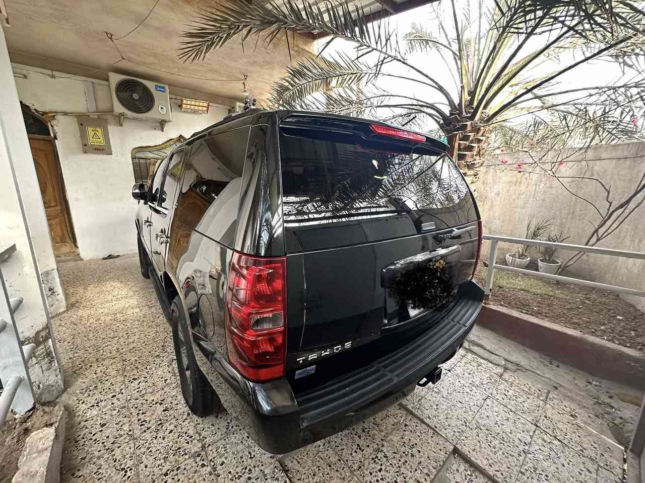 شوڤرليت تاهو 2013 ((LTZ)) فوول
كفاله من الگصه والعشاير والسرقه والانتربرل 
السعر 110ورقه سيارة نقل جثة بس راعيها ماندلة 
مكانها البصره  
للاستفسار..
***********
