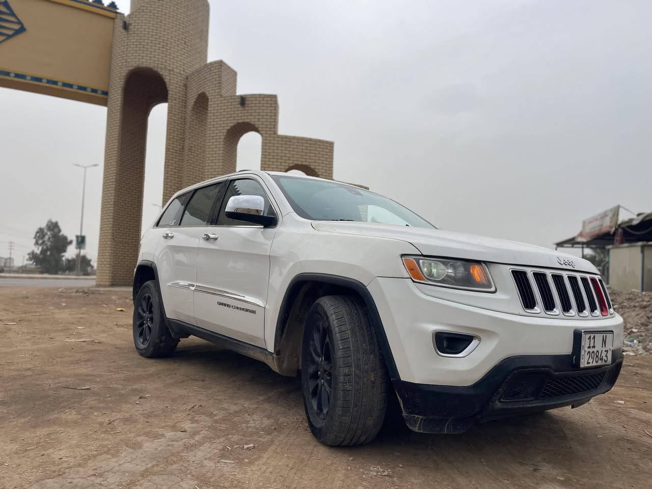 سلام عليكم  شباب مراوس بجالنجر  جيب موديل 14بيه جاملغ ايمن امامي وبارد بلجاملغ خلفي ماشيه 180 سعر 168 الاتصال على رقم او خاص مفتوح  ***********
