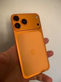 آيفون XS ماكس • محور ١٧ برو ماكس • ٦٤
