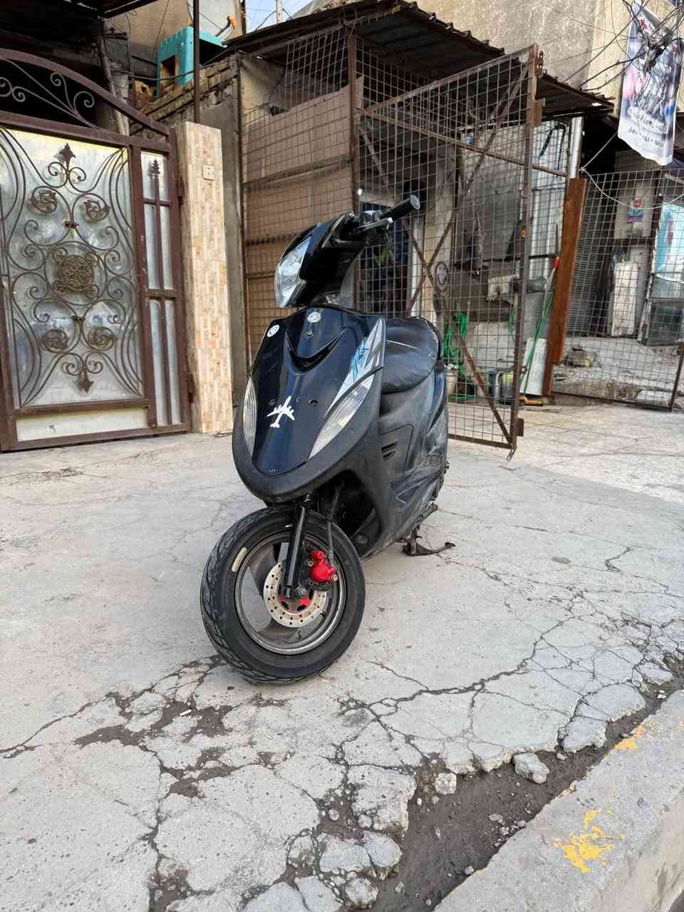 السلام عليكم حبايب ماكس عدله للبيع دراجه شوفه عينك كلها بلاديه من الطول للطول دراجه خير من الله كامله مكمله تعال انكر واطلع مكاني بغداد الحريه سعر 650 بيها مجال بسيط *********** بغداد, العراق
