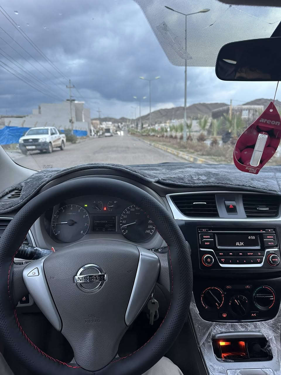 سینترا ٢٠١٩ خەلیجی مەکینە ١.٦
١٢٨ هەزار روشتوە وەک سفرە لە خاوینی و لۆکی   وەک بویاخ پەلەیەکی هەیە هیلالەکەی دوای سەکن تا لای دۆسەکە  و دەرگایەکی ساردە و کەمیک ناو دۆسەی دواوەی بۆتە بۆیاخ لەی هیلالەلەکەی 

گیر و ماکەینە بەشەرت 

***********

سعر ١١٦
