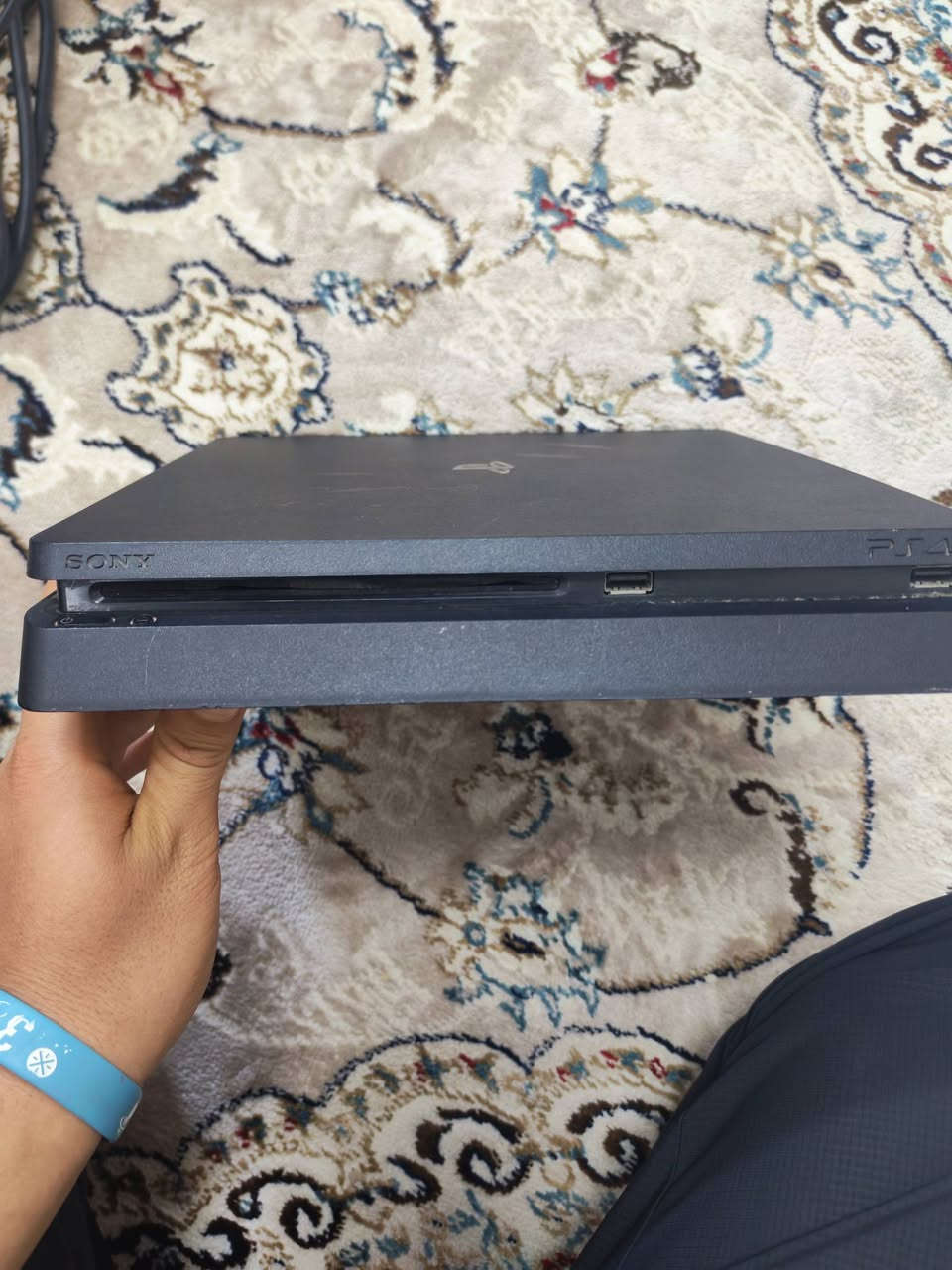 السلام عليكم
جهاز PS4 سلم للبيع ذاكرة(500) نضام قابل للتهكير
جهاز نضافة(70٪)
السعر(180)وبي مجال راسلني وسهله
مكان بغداد الشعب يوجد توصيل في المناطق القريبة
الرقم ***********
