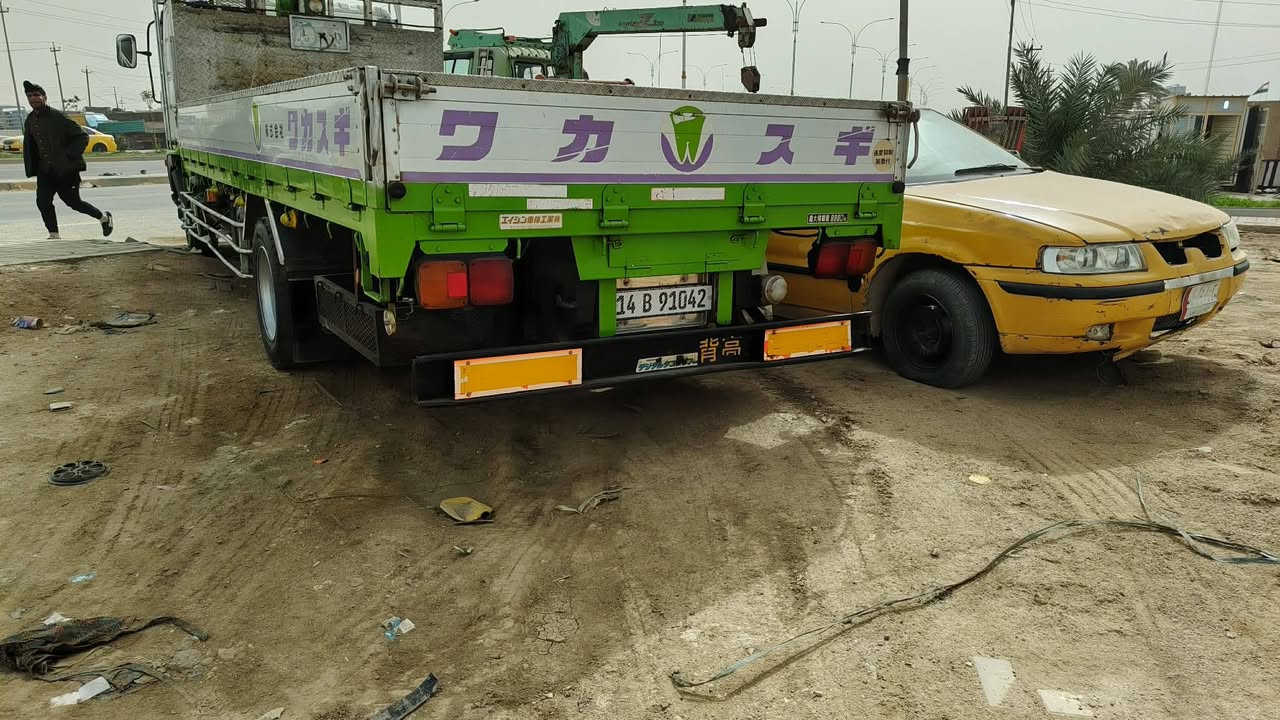 السلام عليكم بدي طوله ٦وربع جاهز بالكهربائيات كامل دعاميه صناديق كاعيته جكر بليت اتصال ع هذا الرقم 
***********
