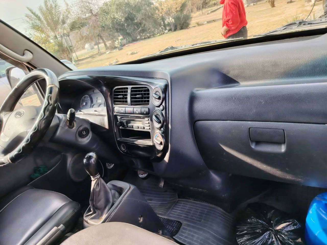 السلام عليكم ورحمة الله وبركاته
مكلف بالنشر كيا للبيع السعر 60 وبيها مجال الاتصال على صاحب السيارة ***********
