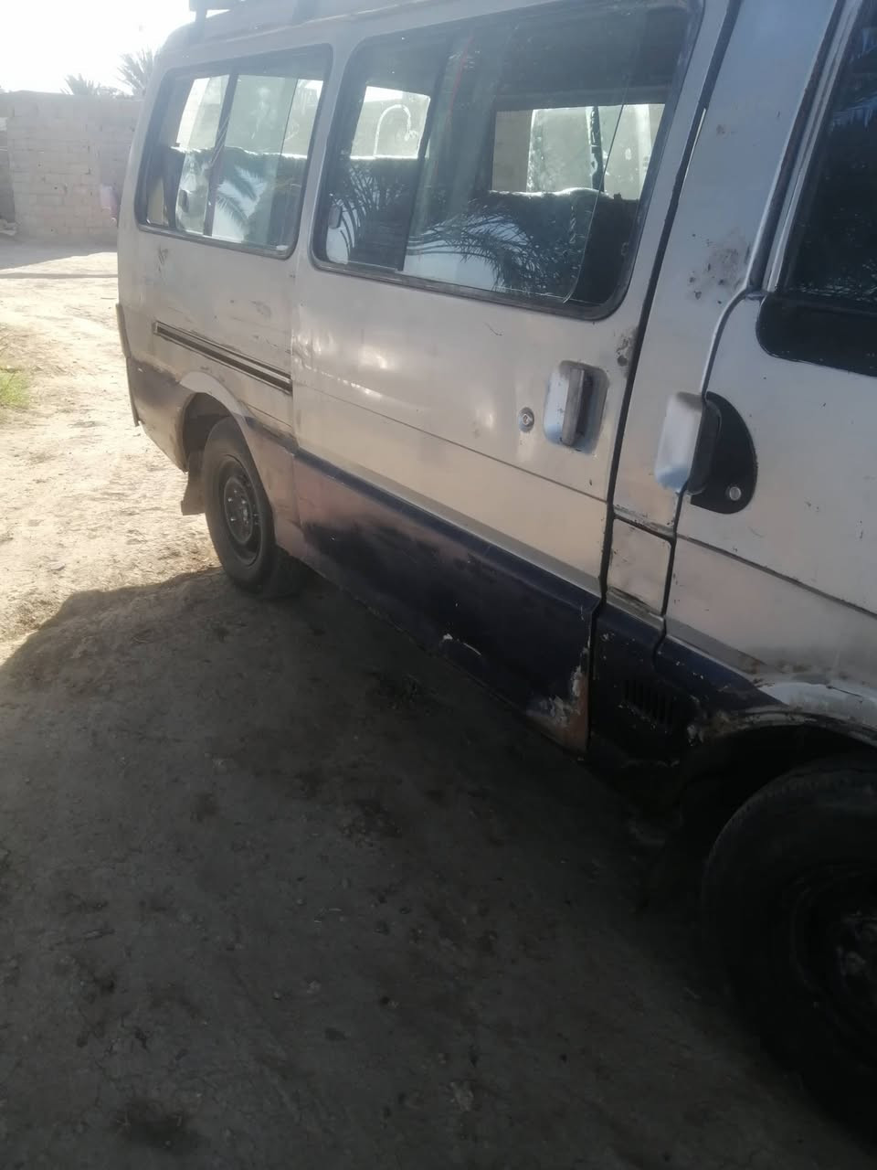 سلام عليكم كيه 94مصفره هيه ومرور سنويه صاقطه راعيه ماندله كير مكينه اكسن مكفوله كشر مابي اي صبغ دوشمه جديد شواصي 3مكفوله بس واحد الكدام معمر سياره مال جناي بس حداديه يعني 60بل ميه بابل موجوده سياره ورقمه بابل ***********
