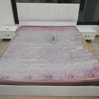 خوان عرفه خمس قطع  مكان زعفرانيه  سعر 225 رقم 07728504029