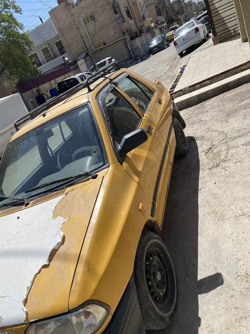 سايبا موديل ١٥ السياره بيها تبديل جملغ. اليمين.  السياره نضيفه تبريد شغال. ما بيه اي نقص تيرات جديده باتري جديد السياره. مصفره. هئيه وغرمات.  السعر ٢٩بيه مجال قليل هاذه رقمي ***********
