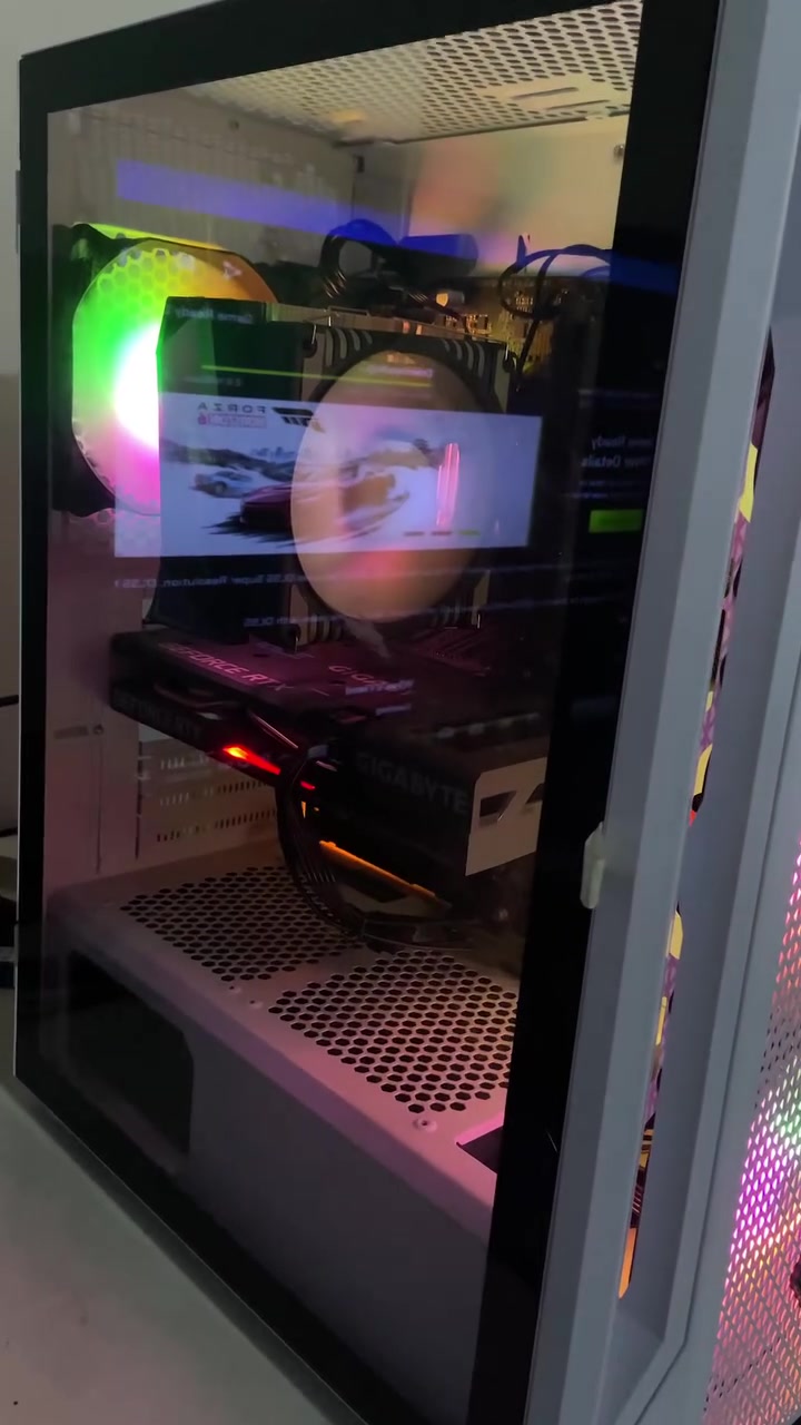 السلام عليكم تجميعه مرتبه للبيع 
المواصفات :

I7 9700
H370
Rtx 3060 12g
Ram 2*8 16g 3200hz
Ssd 512
Psu 650w

السعر 850 وبيه مجال للشراي ويدلل🤍


**إذا كنت صاحب هذا الإعلان وتريد حذفه لأي سبب، رجاءا أرسل رسالة إلى الدعم الفني**