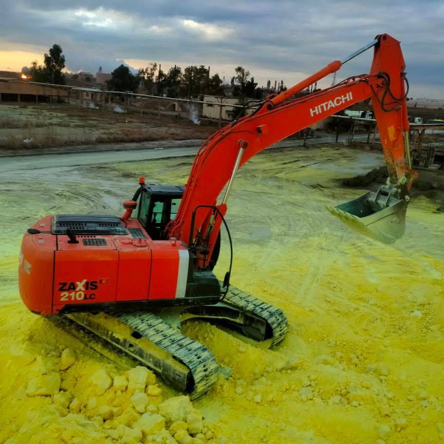 هيتاشي 210Lc ***********
