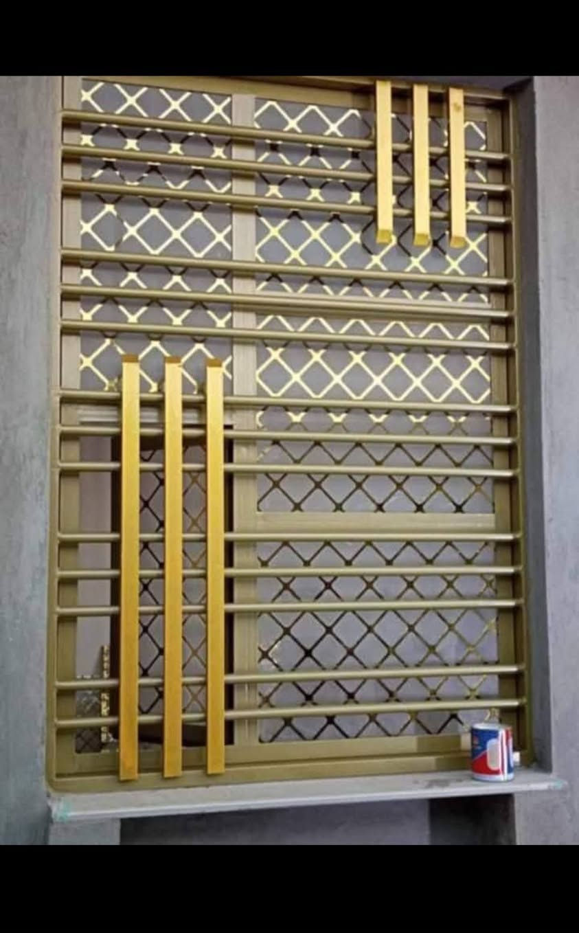 عمل كافة انوع صبغ شبابيك  وشد جام  الزجاجيات في كافة انحاء كربلاء بسعار تنافسيه
رقم الهاتف *********** موجود وتساب
