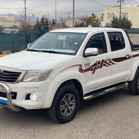 تويوتا هايلوكس • ٢٠١٣ • بلا بويه