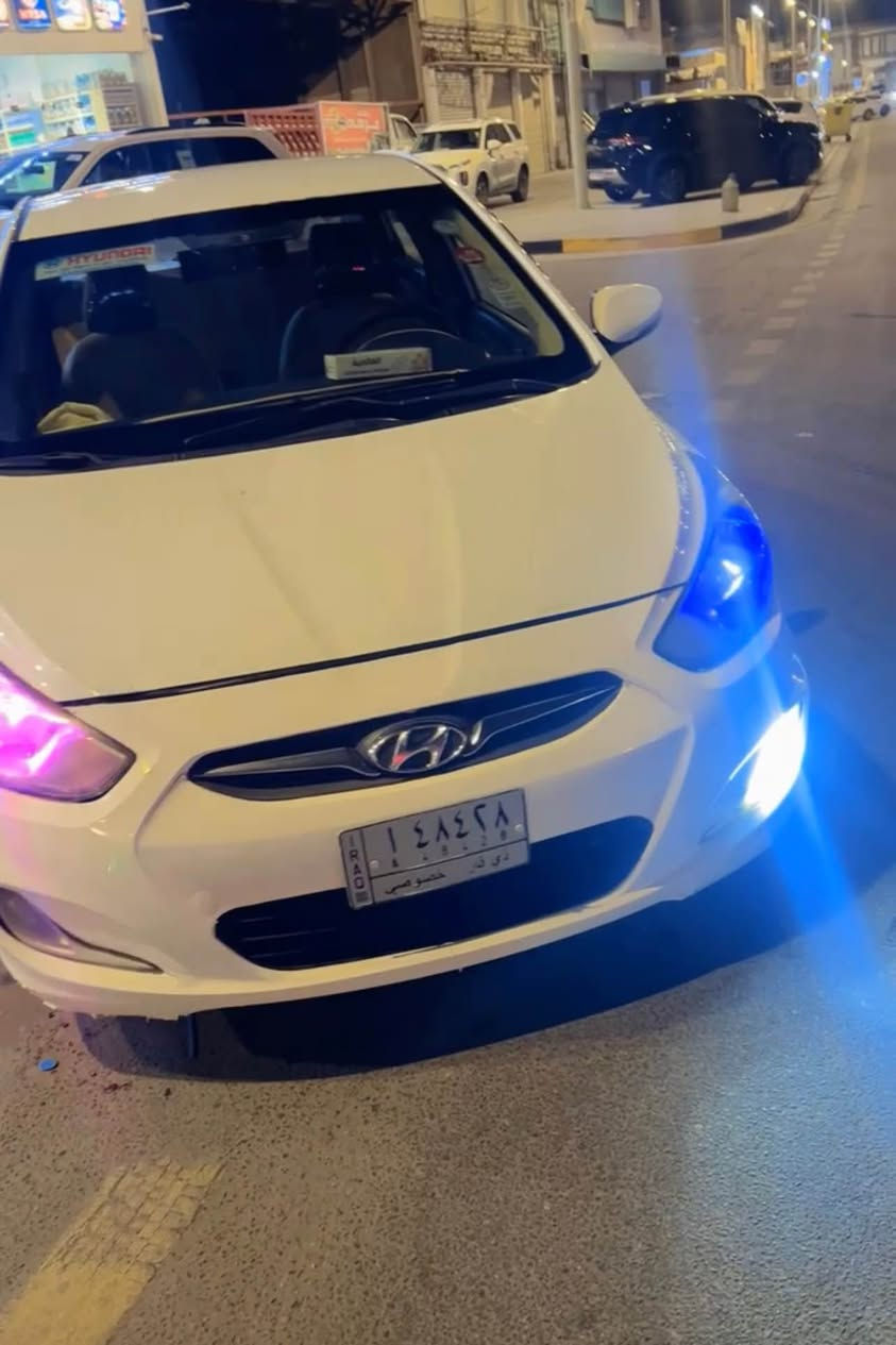 سياره اكسنت مديل 2015مكينه 1600جديده قبل 3ايام مشدوده حته مامسحوكه السياره نضيفه وتجي وشوف بعينك بيه بس جاملق الكدام مبدل وبيه كد شبر حالوب السعر 90 وبيه مجال مكاني البصره عشار *********** Singapore
