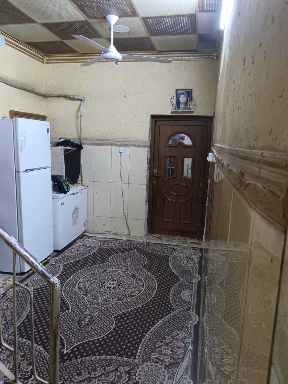 دار للبيع بدايت شارع سيد جوه قرب مجسر ونفق العباس طابو بستنه ١٠٠ م طابق ونص بناء نضيف يبعد عن الحرم ١٠ دقايق مشي مو اكثر مركز المدينه طبعآ يصلح سكن او حسينه السعر ٢٥٠
***********
