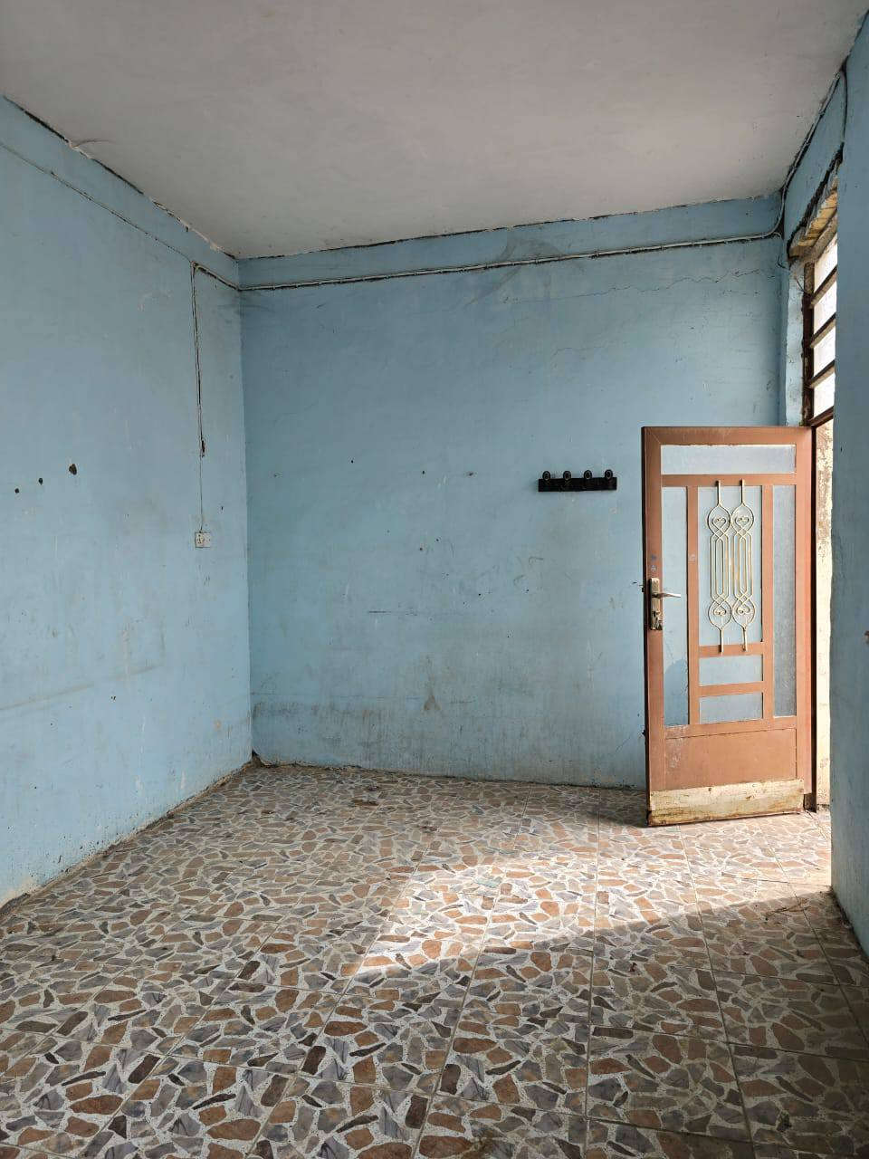 متوفر بيت 150 متر ينباع على مبادرة
بناء طابوق طابق واحد غرفة ،هول ،استقبال ،مطبخ 
السعر المطلوب 75 ابو غرق حي المرتضى 
***********مكتب المرتضى للعقار
