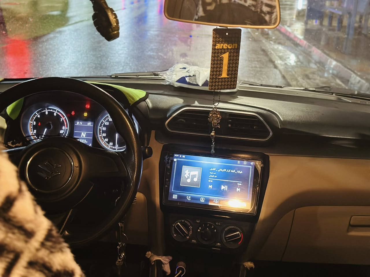 سلام عليكم سياره البيع ساسوكي ياباني موديل 23خير من الله سياره  ماناقصه شي جاهزه كيرين كير عادي وتوماتيك مكاني بل كوت مركز المدينه سياره محجوزه أربع اسنين ما مطلوبه ولا ربع معوقين اسوي وكاله عامه *********** سعر 98
