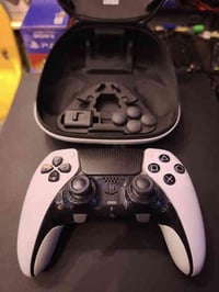 جوستك بلي5 احترافي  DUALSENSE EDGE CONTROLLER PS5  الجوستك مستعمل نظيف...